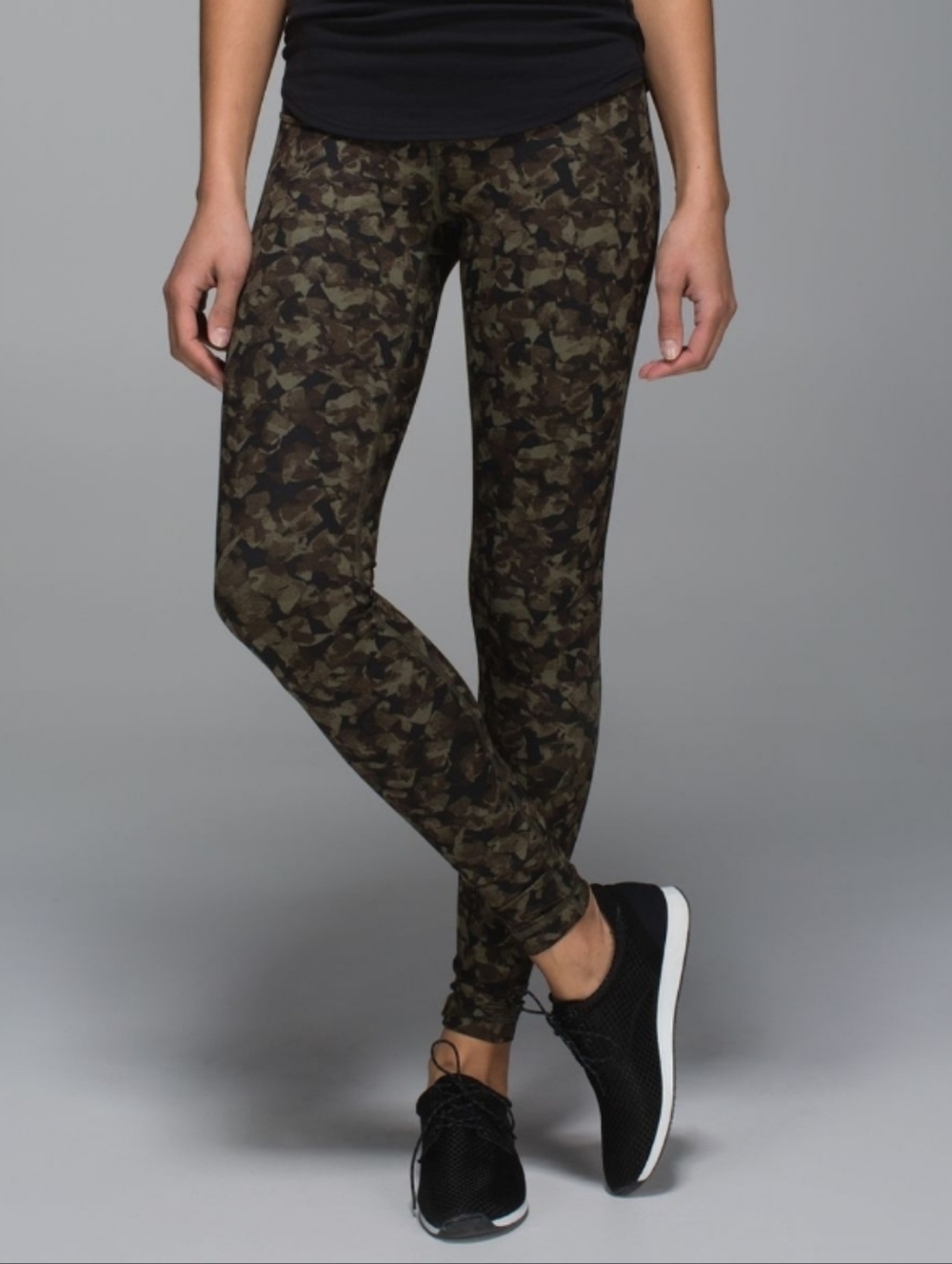 Lululemon Wunder Under Pant- High Waist + Roll Down workout athleisure legging